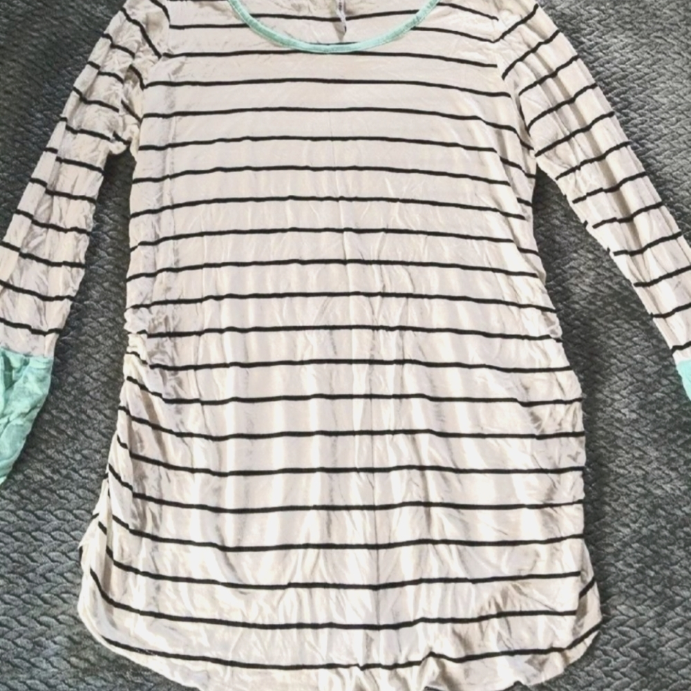 AMAZING Planet Motherhood Striped maternity xl